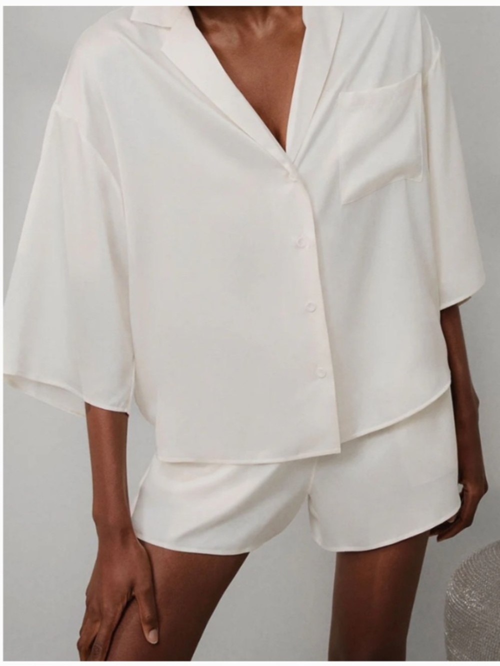 LUNYA BNWT Washable Silk Relaxed Button Up Short Set in Tranquil White Size S